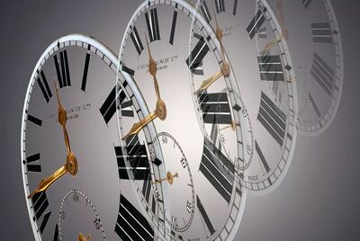 Timeshifting-Clocks.jpg